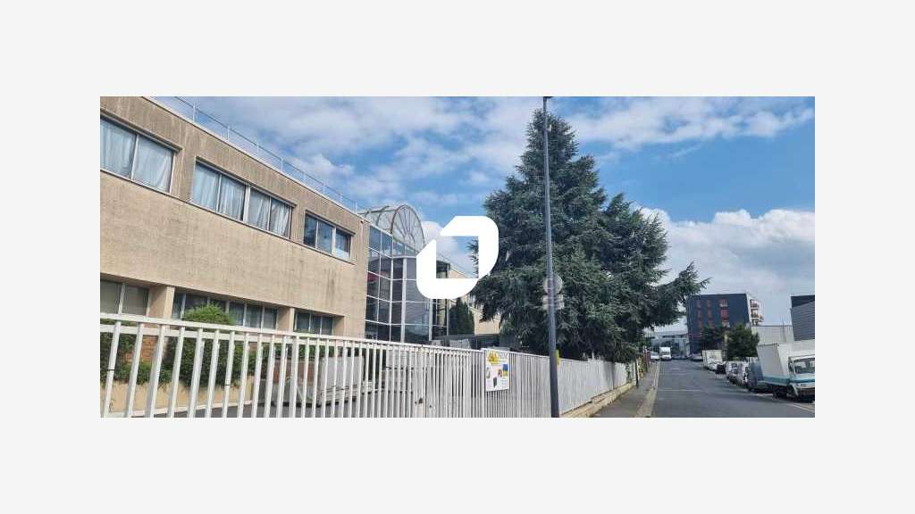 A louer Local d'activité 2400m² Montreuil