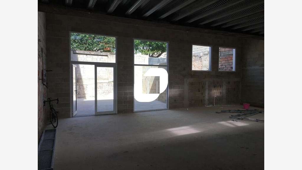 A louer Local d'activité 285m² Montreuil