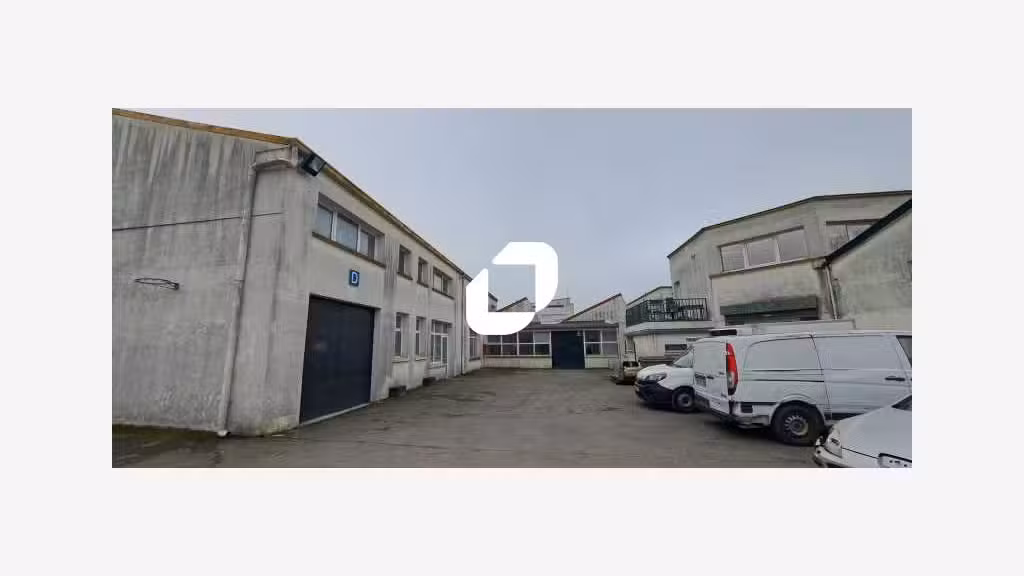 A louer Local d'activité 1587m² Montreuil