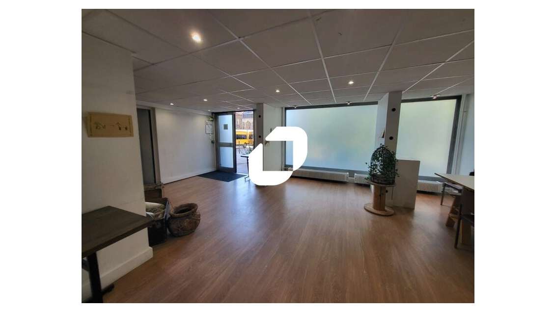 A louer Local d'activité 292m² Montrouge