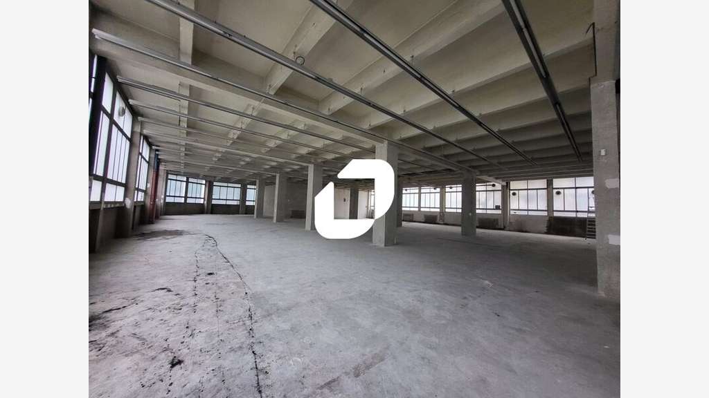 A louer Local d'activité 2262m² Montrouge