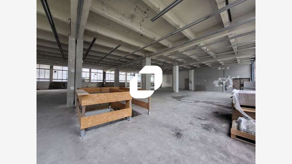 A louer Local d'activité 2262m² Montrouge