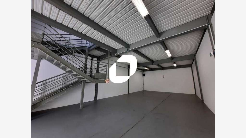 A louer Local d'activité 607m² Morangis