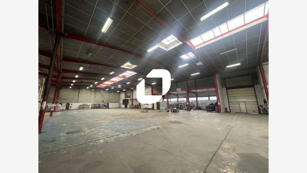A louer Local d'activité 11481m² Morangis
