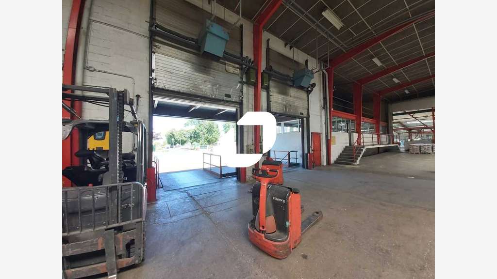 A louer Local d'activité 11481m² Morangis