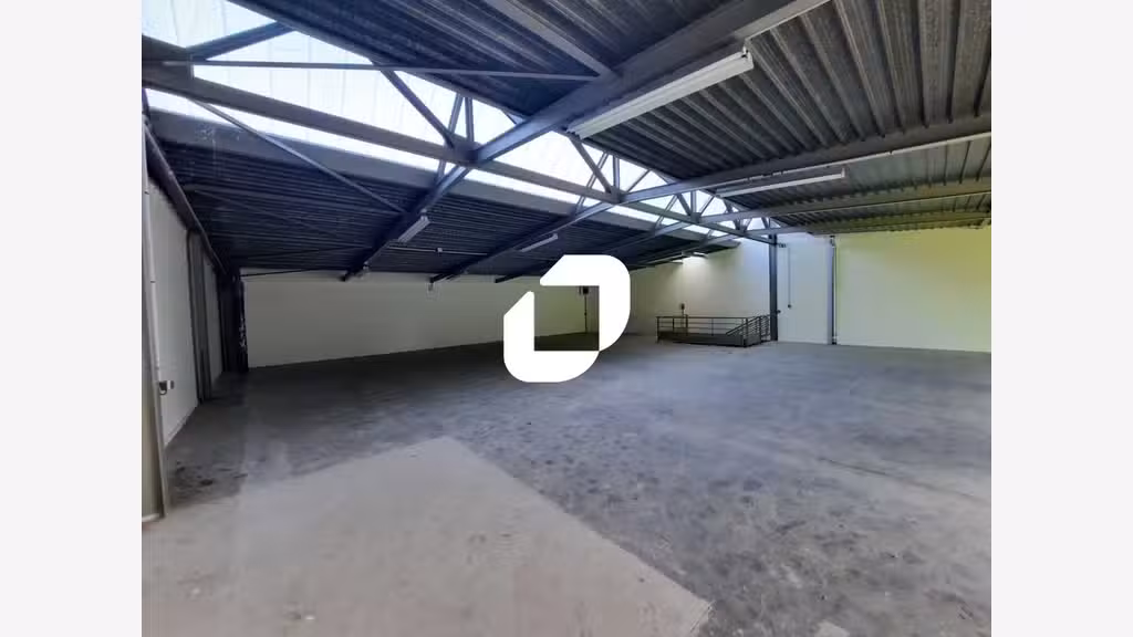 A louer Local d'activité 607m² Morangis