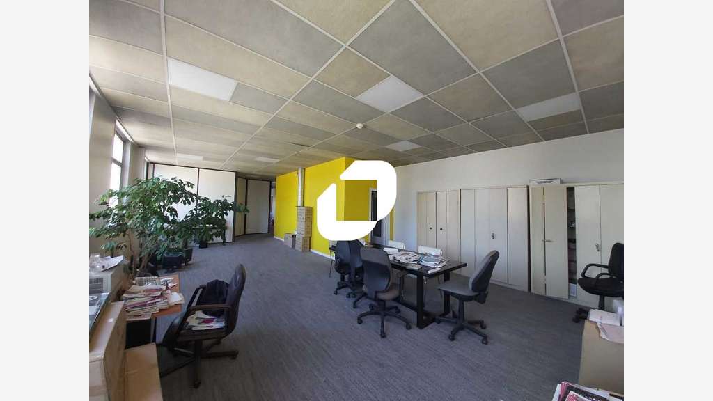A louer Local d'activité 11481m² Morangis
