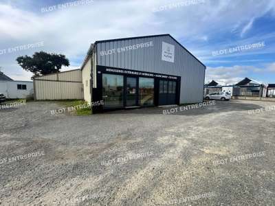 Location Locaux d'activités - Entrepôts à Mordelles