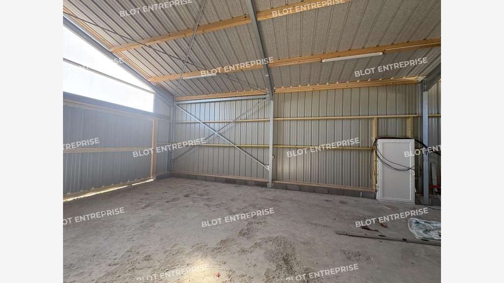 À LOUER - LOCAL D'ACTIVITES - 130 m² - MORLAIX