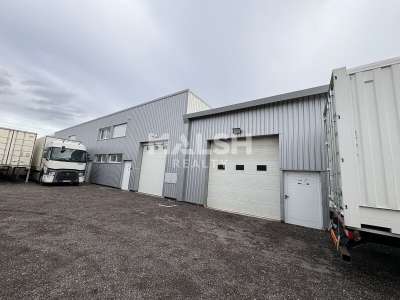 Location Locaux d'activités - Entrepôts à Mornant