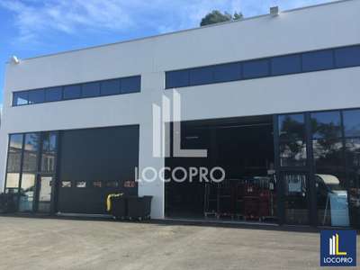 Location Locaux d'activités - Entrepôts à Mouans-Sartoux