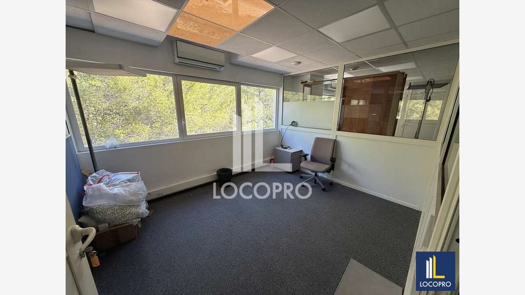 Loue local d'activité de 346m² ZI Mouans Sartoux
