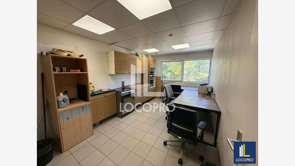 Loue local d'activité de 346m² ZI Mouans Sartoux
