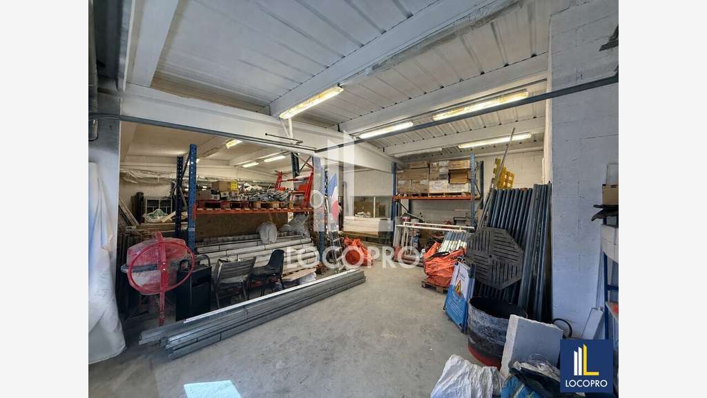 Loue local d'activité de 346m² ZI Mouans Sartoux