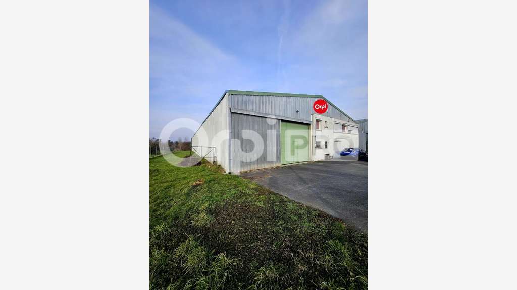Local d'activité 1823m² à louer à Muizon