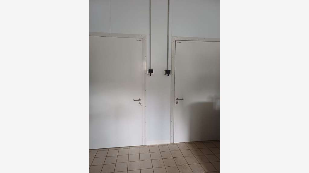Bâtiment agroalimentaire 280m² à Murat-sur-Vèbre