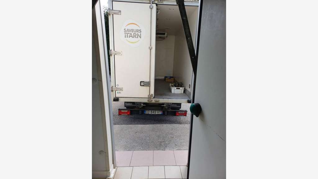 Bâtiment agroalimentaire 280m² à Murat-sur-Vèbre