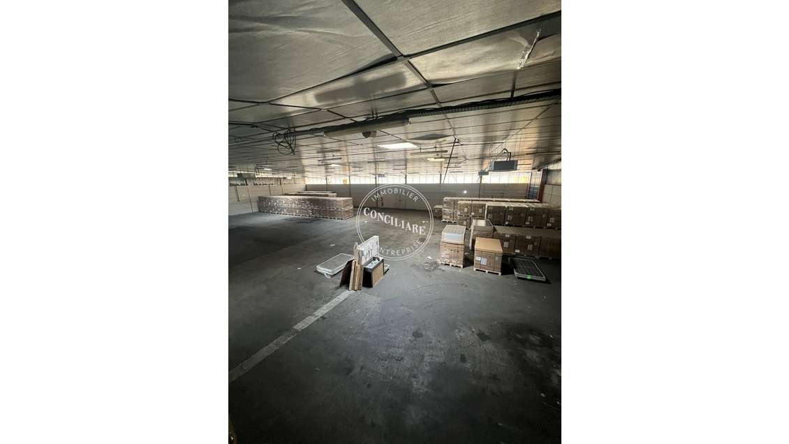 Location entrepôt de 1100m² à Muret Nord