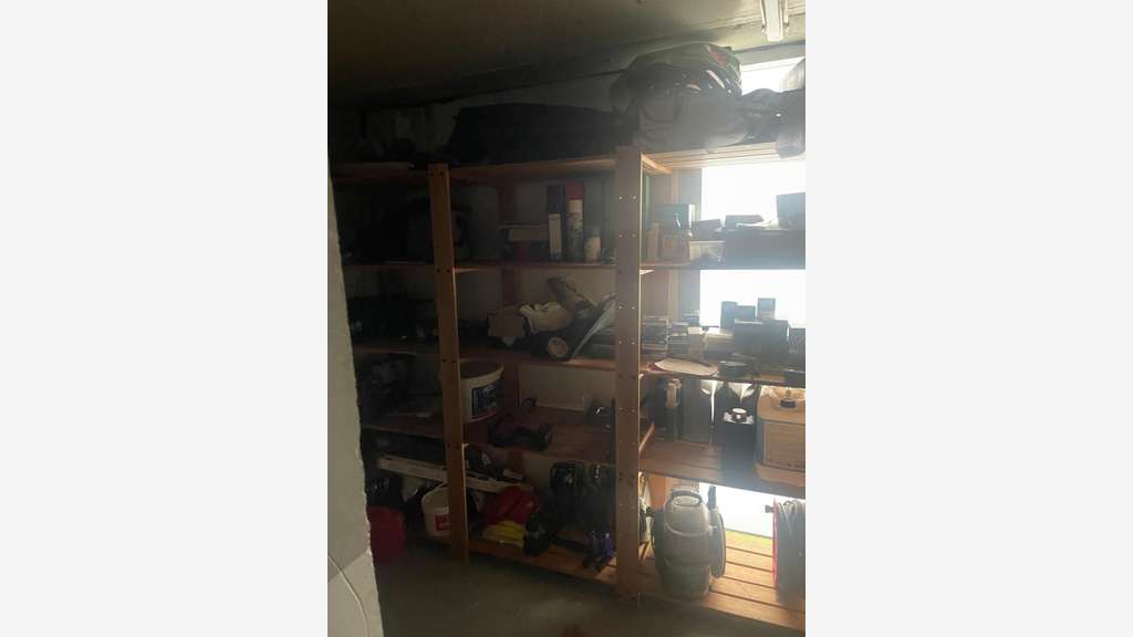 Cellule d'activité 93m² au pied de l'A86 Nanterre