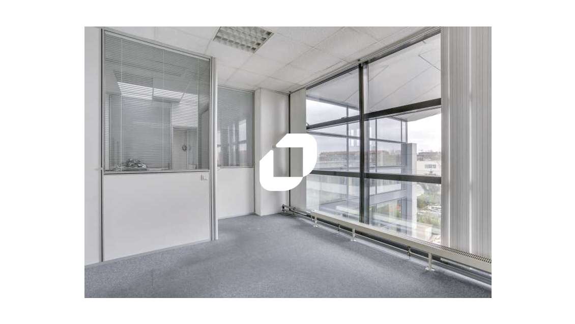 A louer Local d'activité 993m² Nanterre