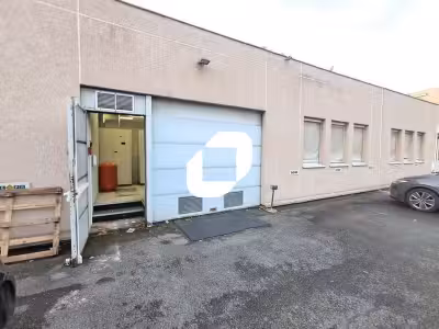 Location Locaux d'activités - Entrepôts à Nanterre
