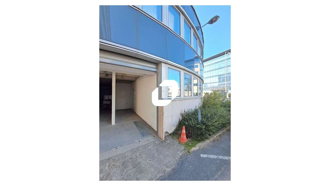 A louer Local d'activité 260m² Nanterre