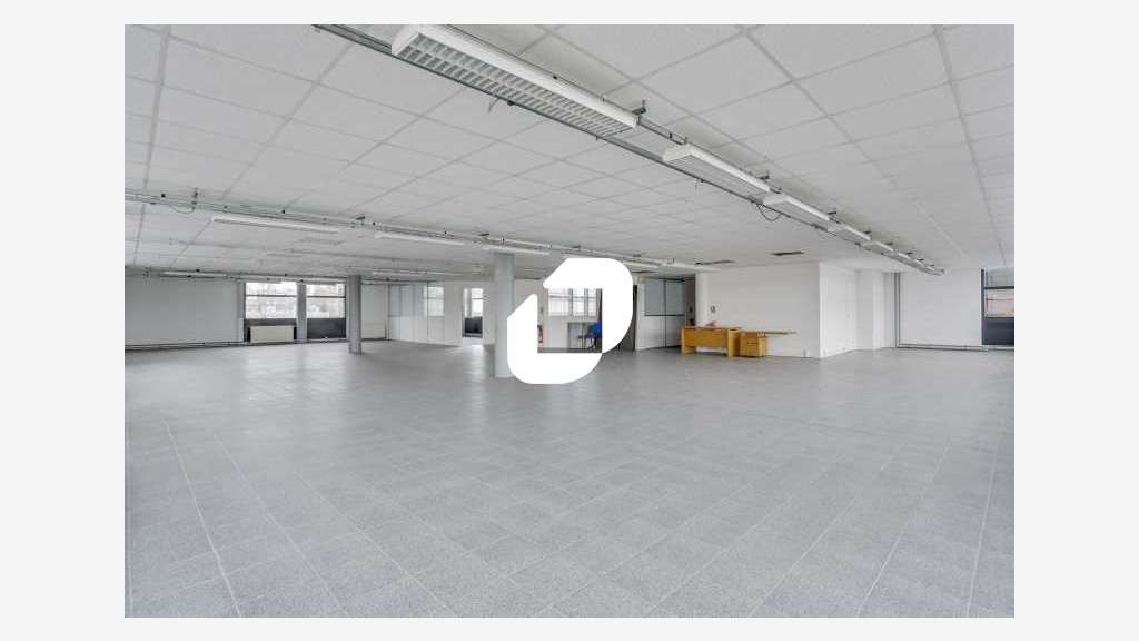 A louer Local d'activité 993m² Nanterre