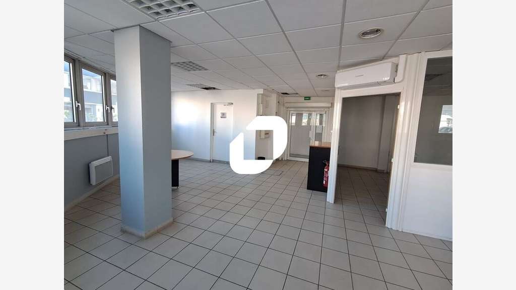 A louer Local d'activité 260m² Nanterre