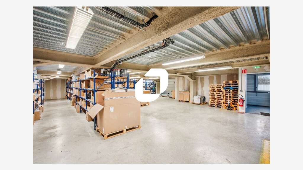 A louer Local d'activité 900m² Nanterre