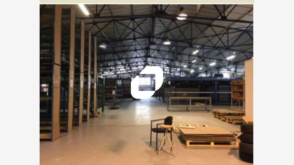 A louer Local d'activité 2302m² Nanterre