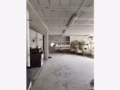 A louer entrepôt stockage 300m² à Nanterre