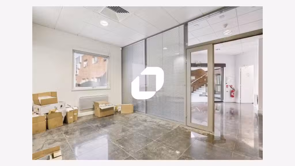 A louer Local d'activité 327m² Nanterre