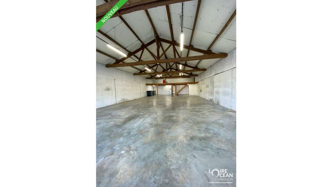 Local d'activité 343m² à louer au Sud de Nantes