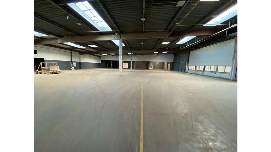 A louer local d'activité 4645m² à Nantes Est