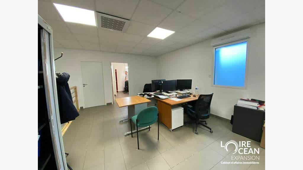 A louer local d'activité 500m² au Sud de Nantes
