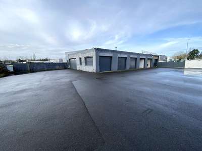 A louer local d'activité 130m² ZA Nantes Est