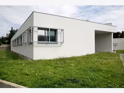À louer locaux d'activités de 127 à 137m² à Nantes