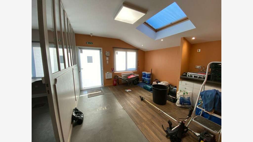 A louer local activité 525m² en ZI Sud de Nantes