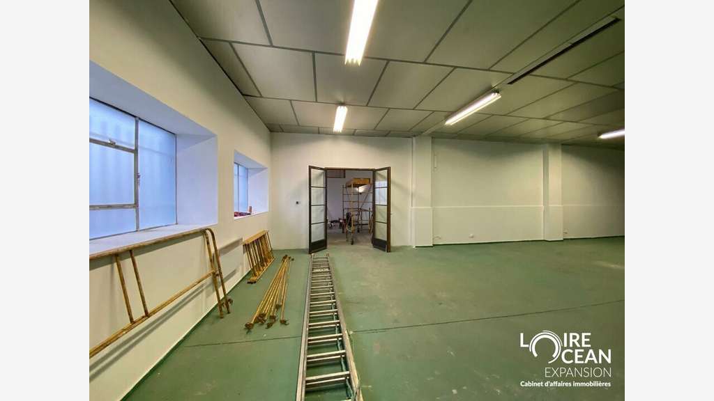 A louer local activité 525m² en ZI Sud de Nantes