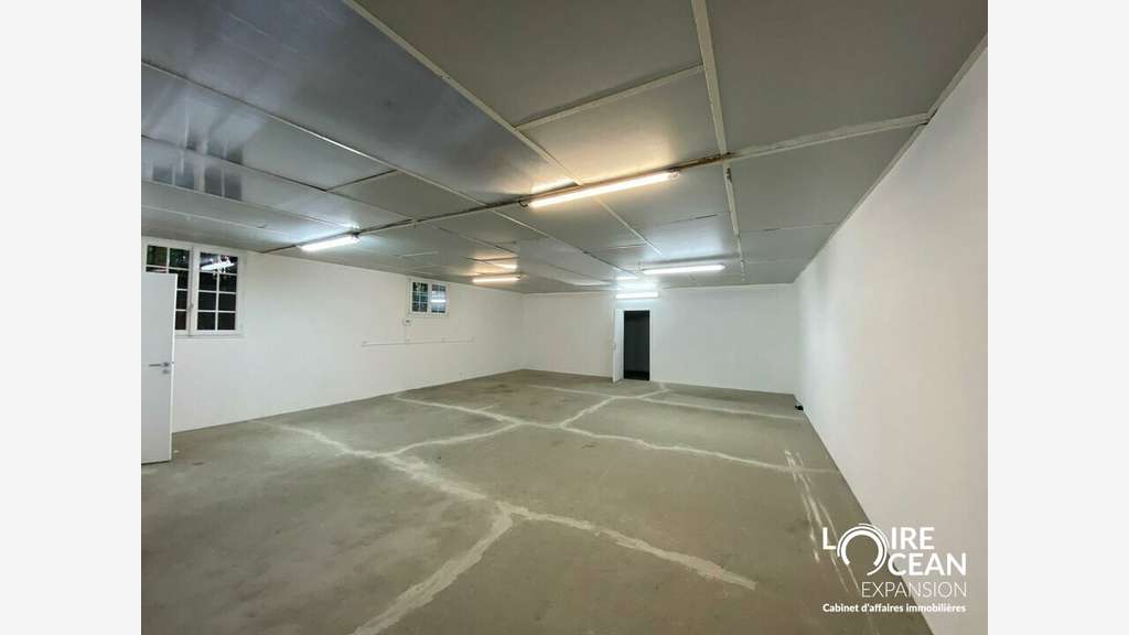 A louer local activité 525m² en ZI Sud de Nantes