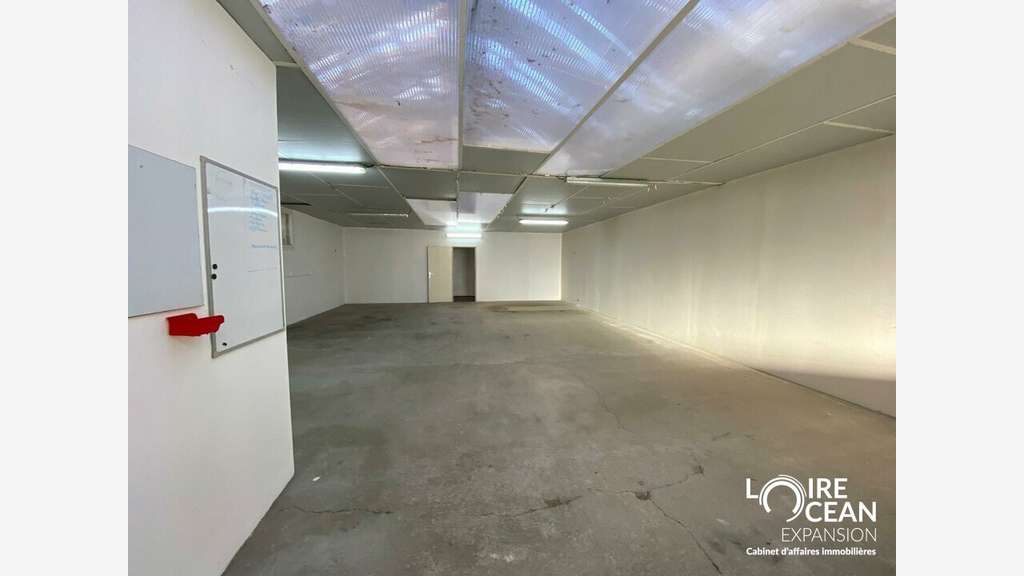 A louer local activité 205m² en ZI Sud de Nantes