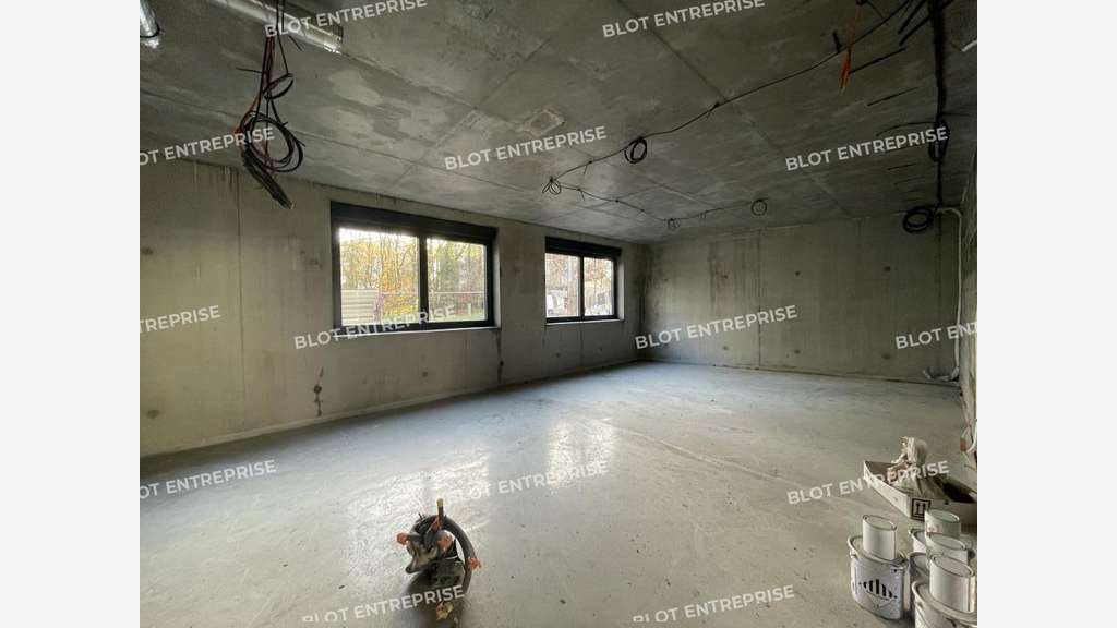 A louer local d'activités 236m² neuf à Nantes