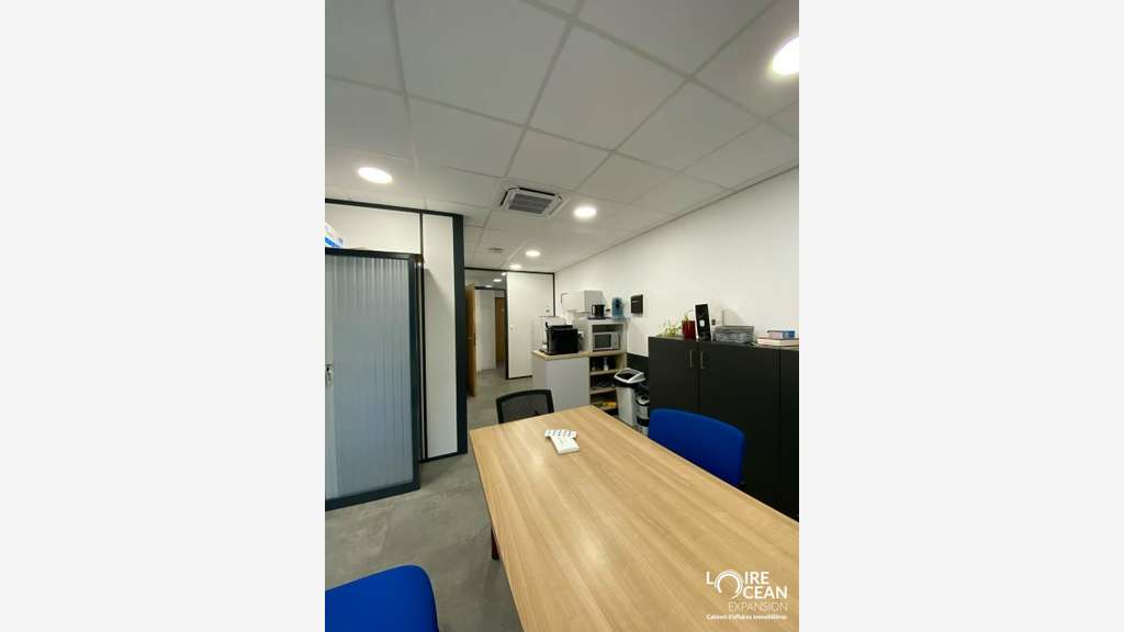 Loue bâtiment d'activité de 655m² les Sorinières