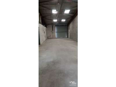 Location Locaux d'activités - Entrepôts à Nantes