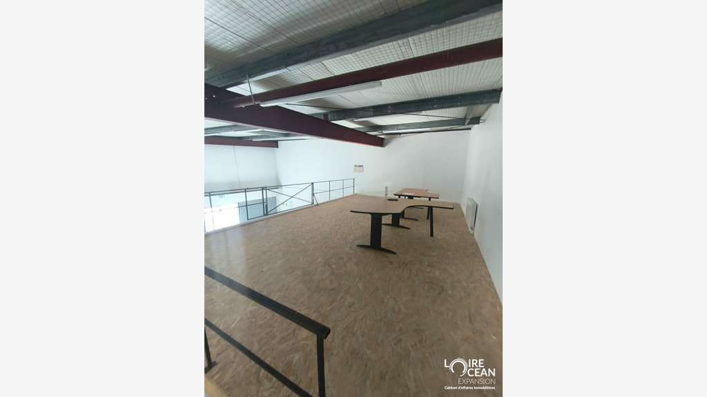 A louer local d'activité bureaux de 345m² à Nantes