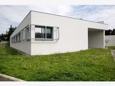 À louer – Locaux d'activités de 127 à 137 m² à Nan