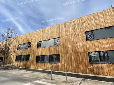 À LOUER - LOCAL D'ACTIVITÉS 238 M² - NANTES