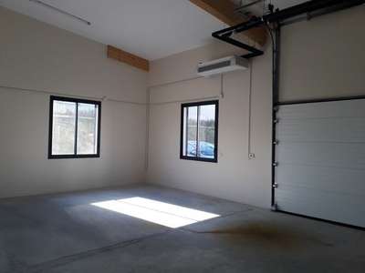 A louer ateliers neufs 100m² à Narbonne Sud A9