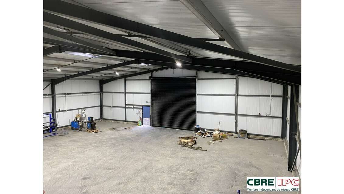 Location local 678m² à Narrosse zone artisanale