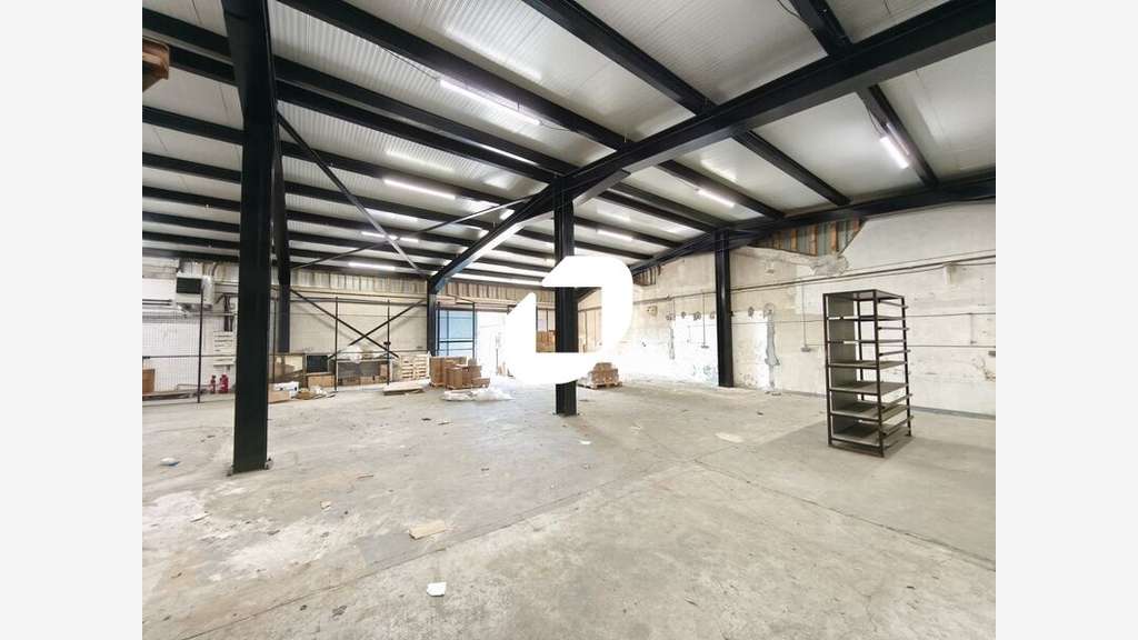 A louer Local d'activité 325m² Neuilly plaisance